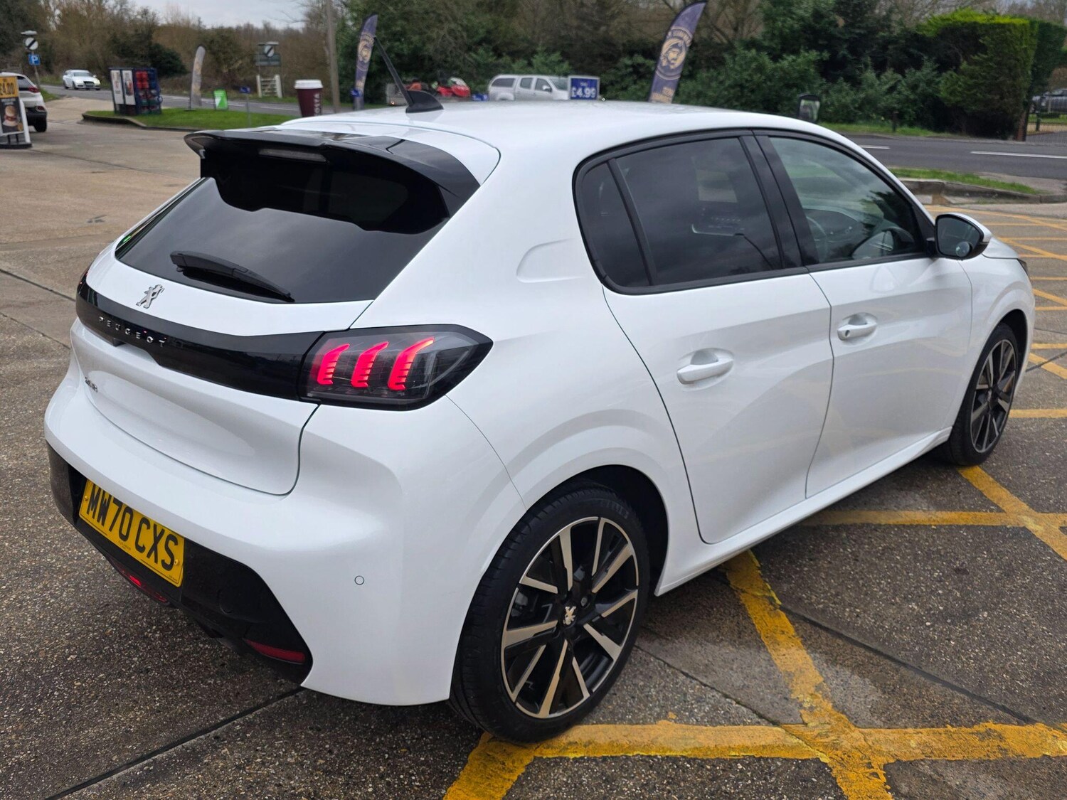 Used Peugeot 208 for sale - 77688792: Photo 13