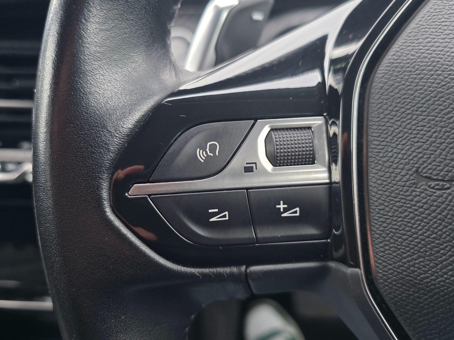 Used Peugeot 208 for sale - 77688792: Photo 30