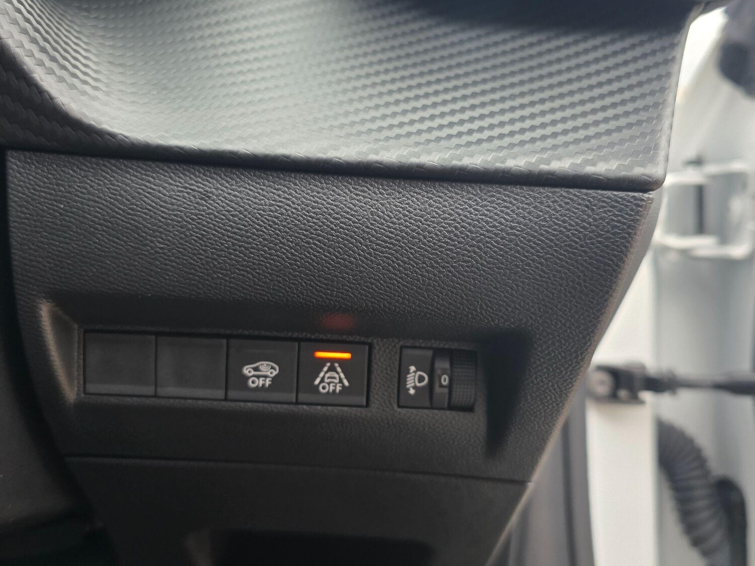 Used Peugeot 208 for sale - 77688792: Photo 32