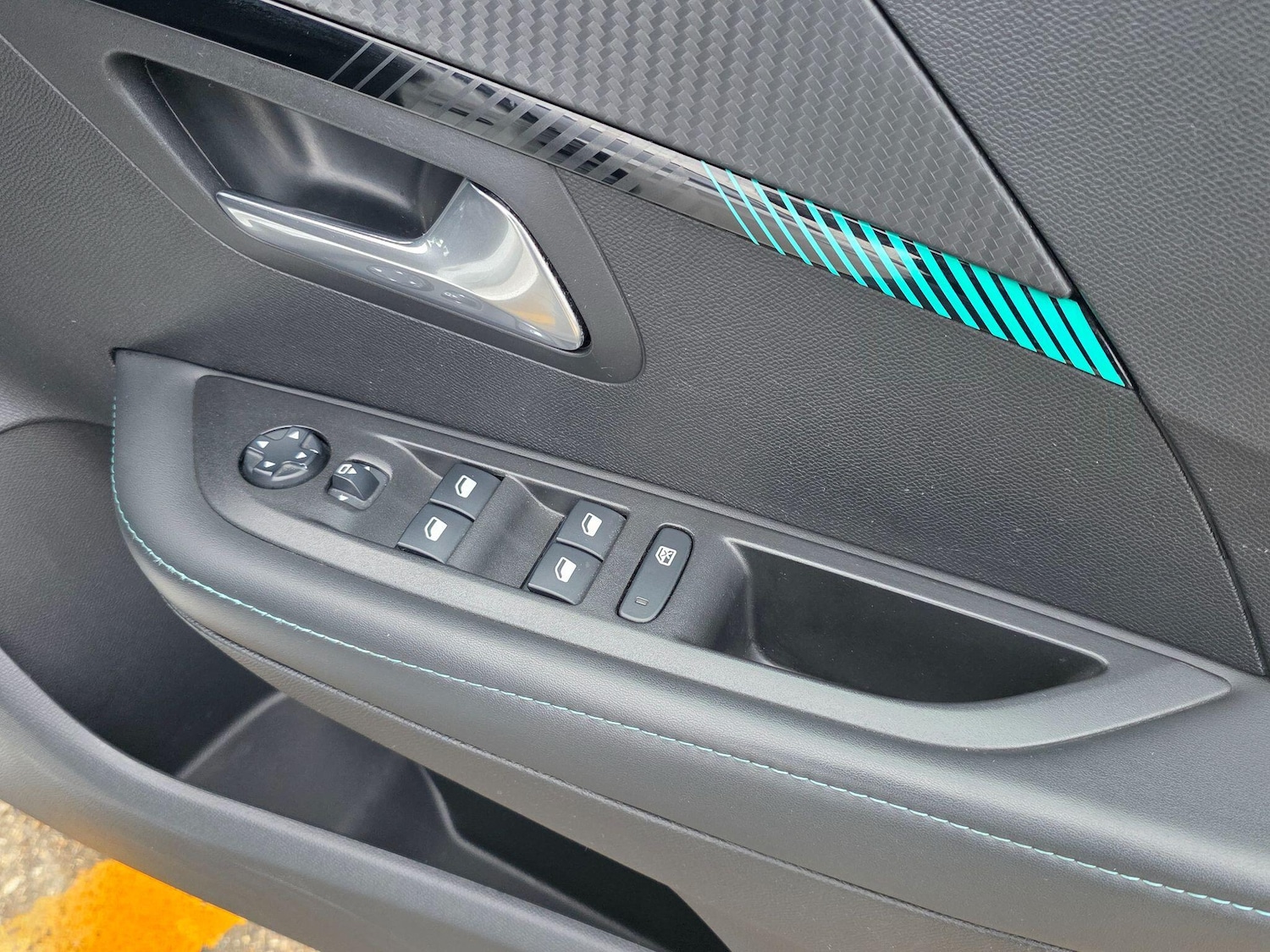 Used Peugeot 208 for sale - 77688792: Photo 70