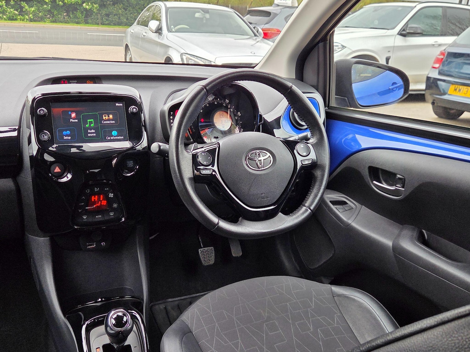 Used Toyota AYGO for sale - 78135679: Photo 15