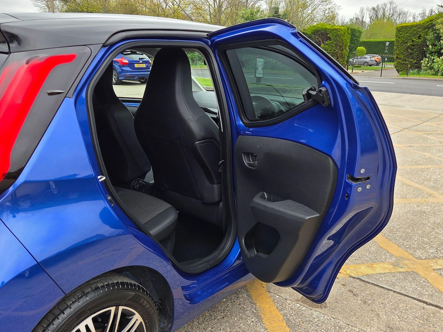 Used Toyota AYGO for sale - 78135679: Photo 24