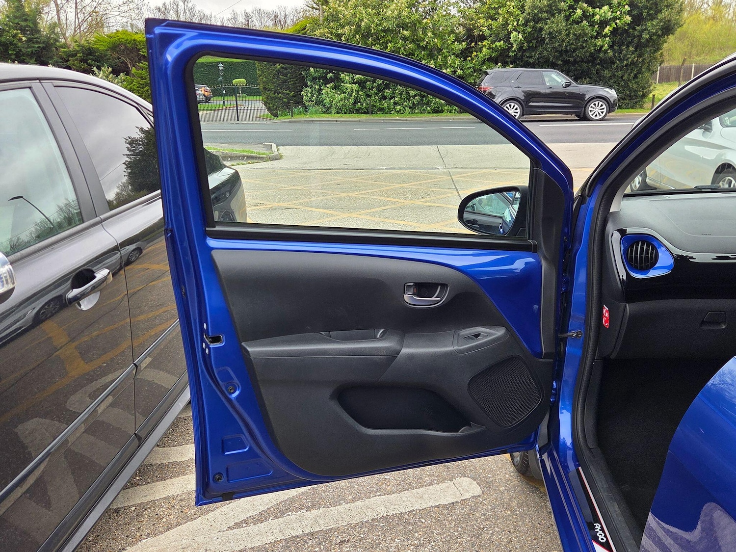 Used Toyota AYGO for sale - 78135679: Photo 27