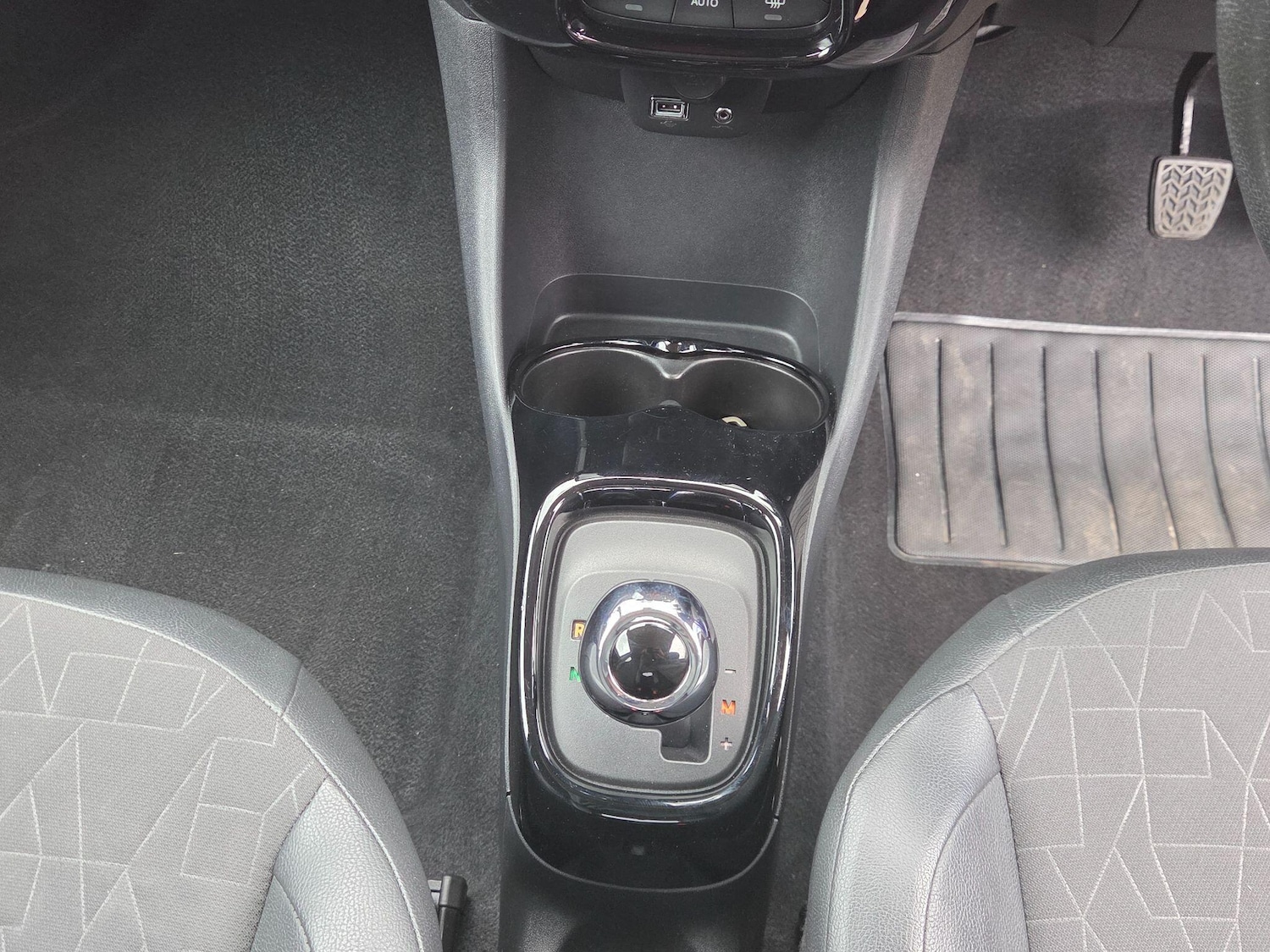 Used Toyota AYGO for sale - 78135679: Photo 43