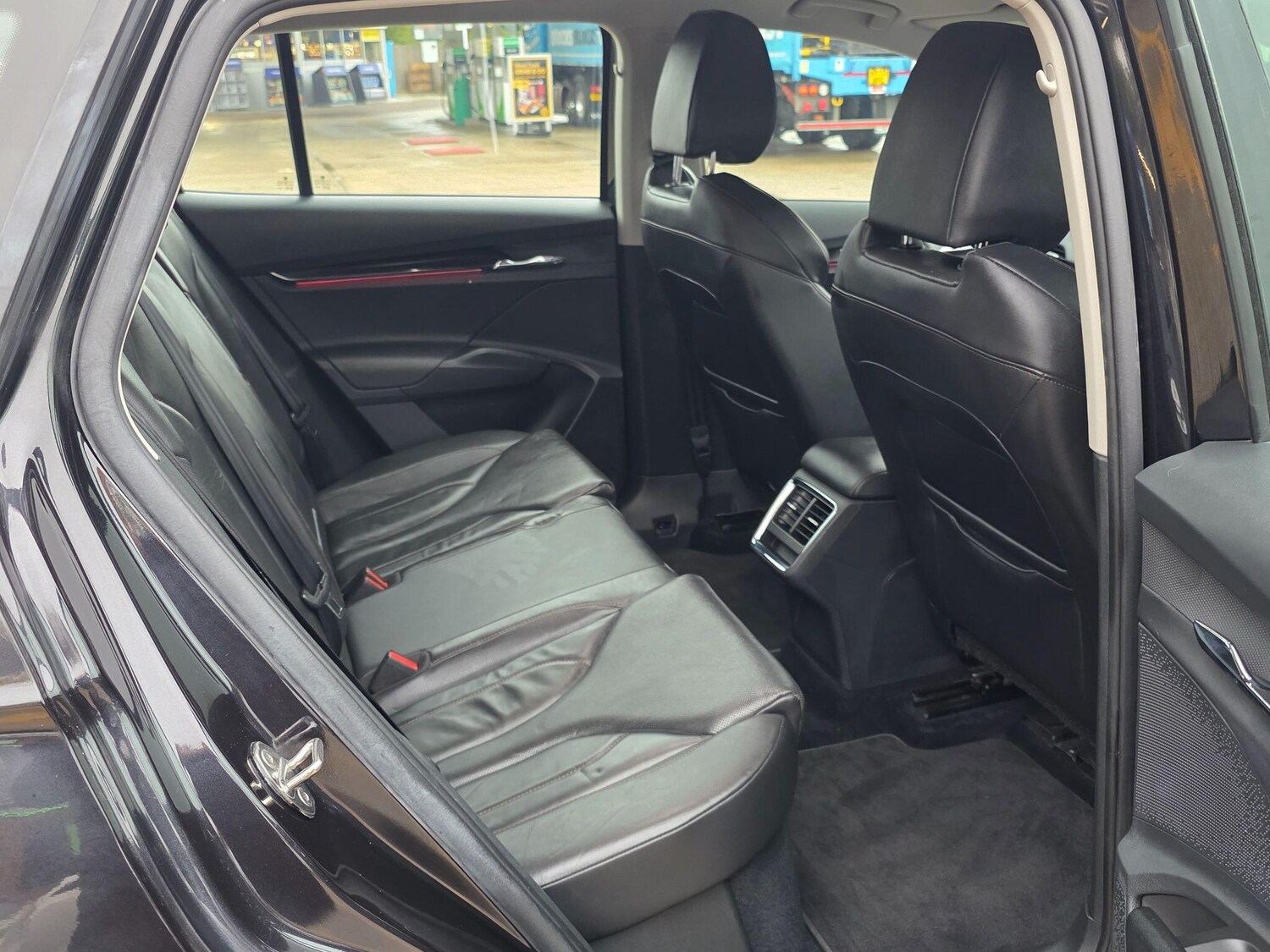 Used Skoda Enyaq 2021 for sale - 77688787: Photo 23