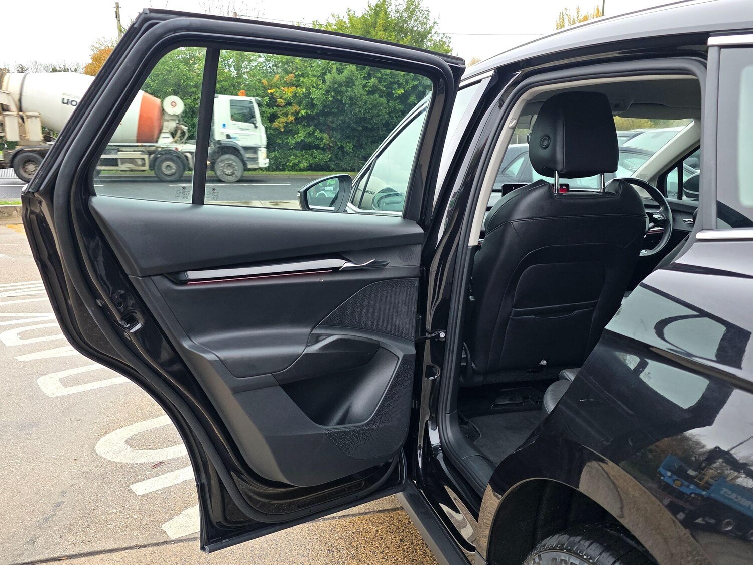 Used Skoda Enyaq 2021 for sale - 77688787: Photo 35