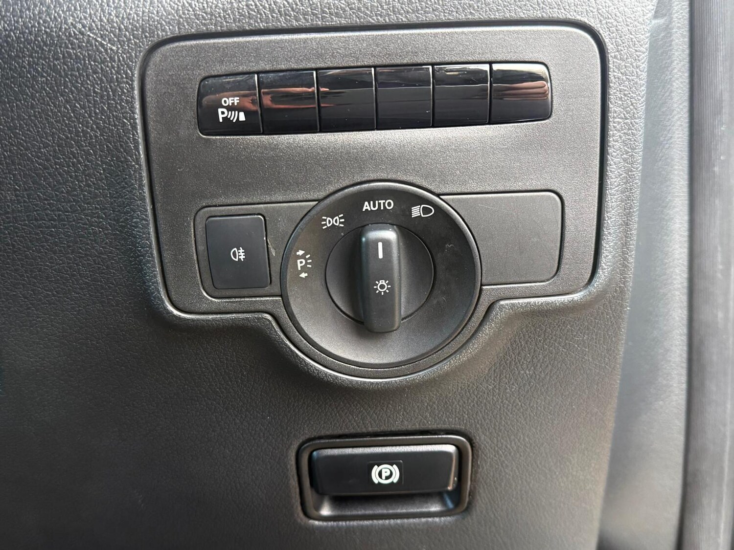 Used Mercedes-Benz Vito 2016 for sale - 77688829: Photo 27