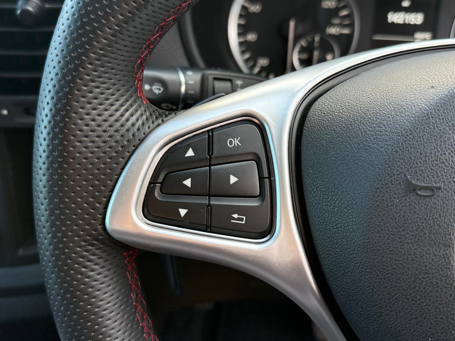 Used Mercedes-Benz Vito 2016 for sale - 77688829: Photo 32