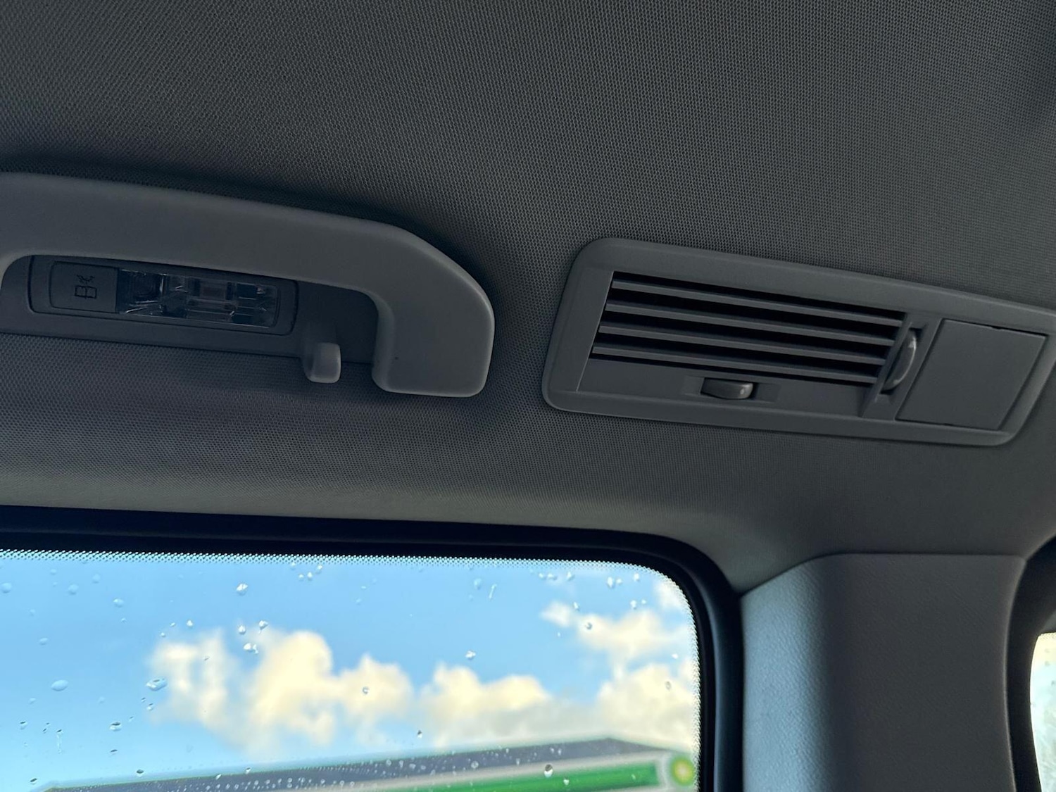 Used Mercedes-Benz Vito 2016 for sale - 77688829: Photo 81