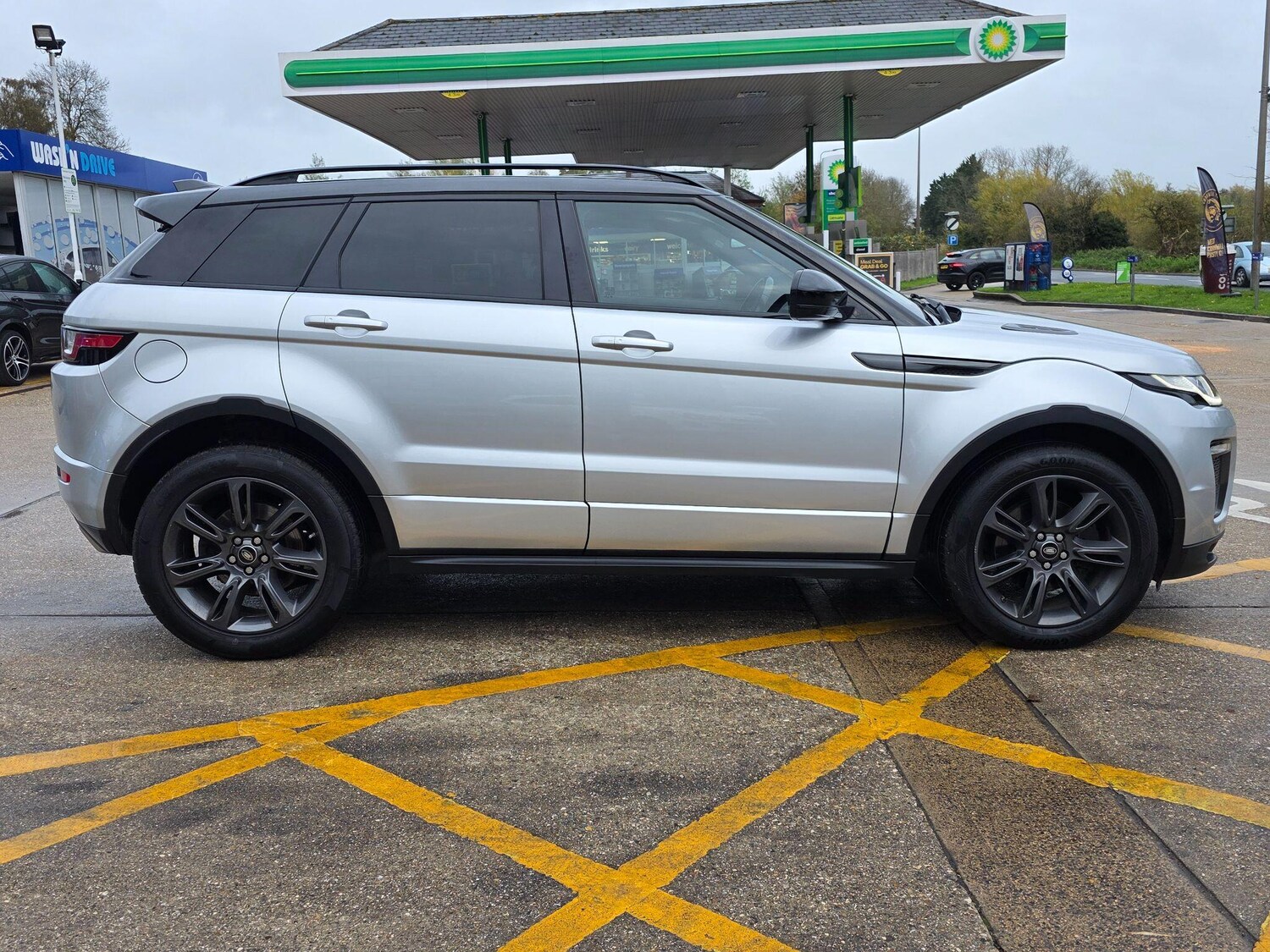 Used Land Rover Range Rover Evoque for sale - 77688810: Photo 12