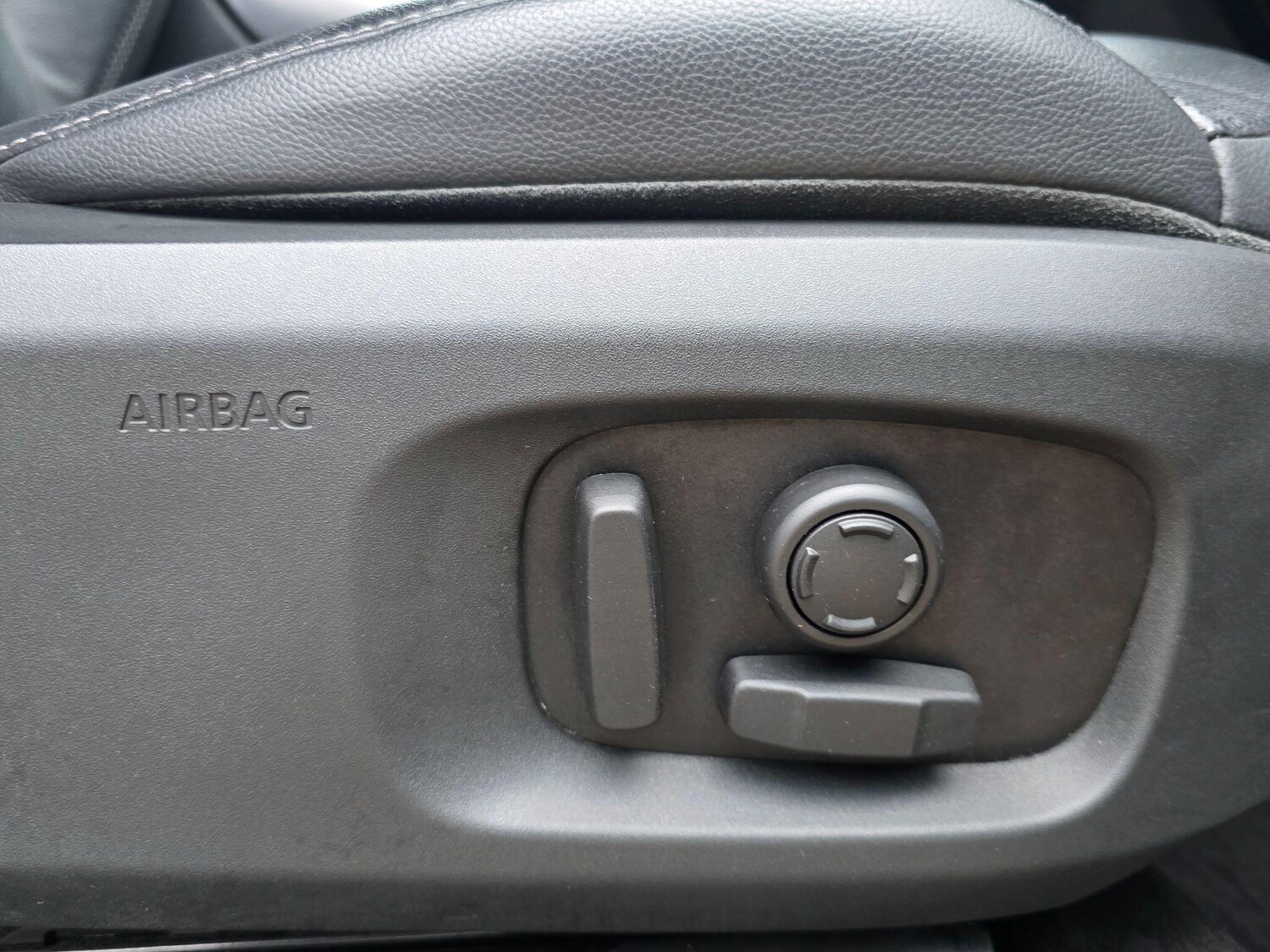 Used Land Rover Range Rover Evoque for sale - 77688810: Photo 38