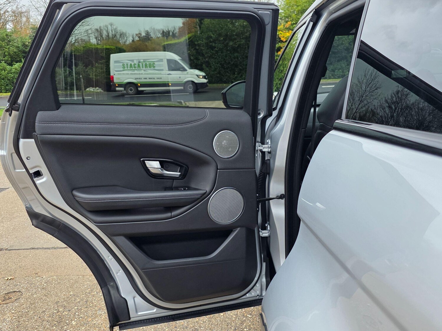 Used Land Rover Range Rover Evoque for sale - 77688810: Photo 40