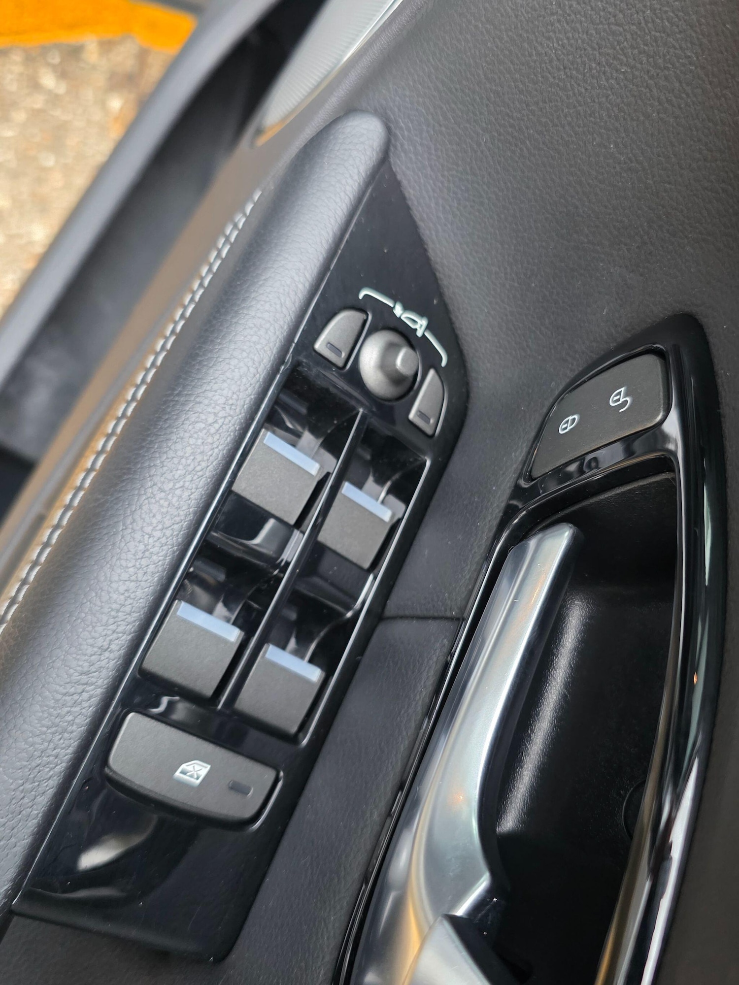 Used Land Rover Range Rover Evoque for sale - 77688810: Photo 42