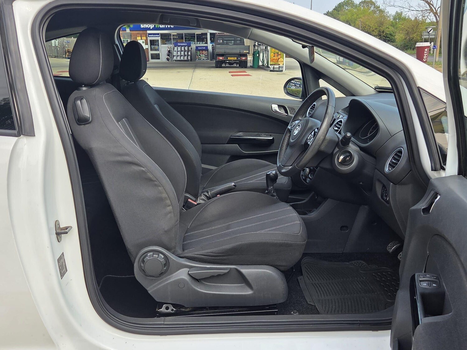 Used Vauxhall Corsa for sale - 77688818: Photo 15