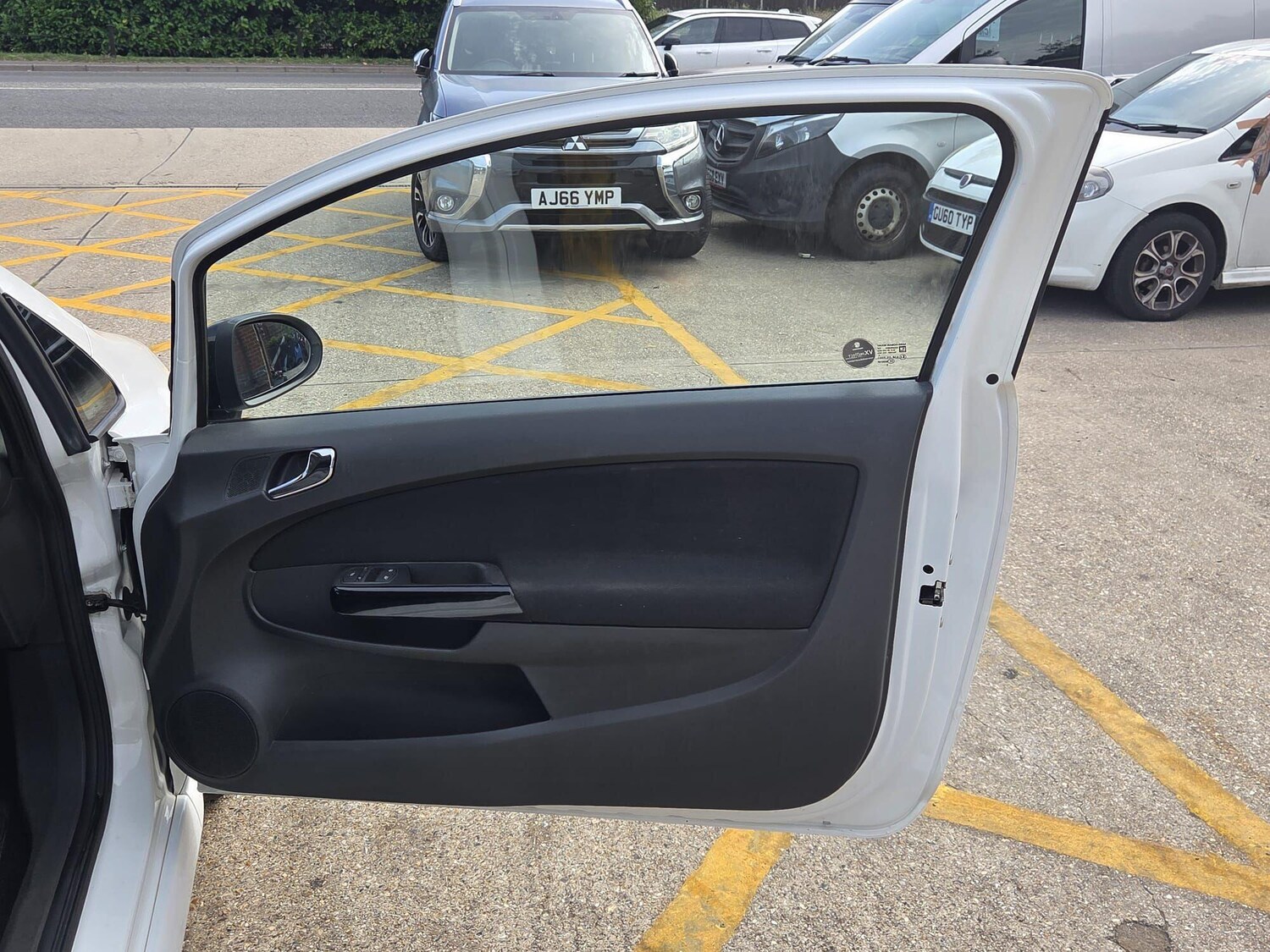 Used Vauxhall Corsa for sale - 77688818: Photo 28