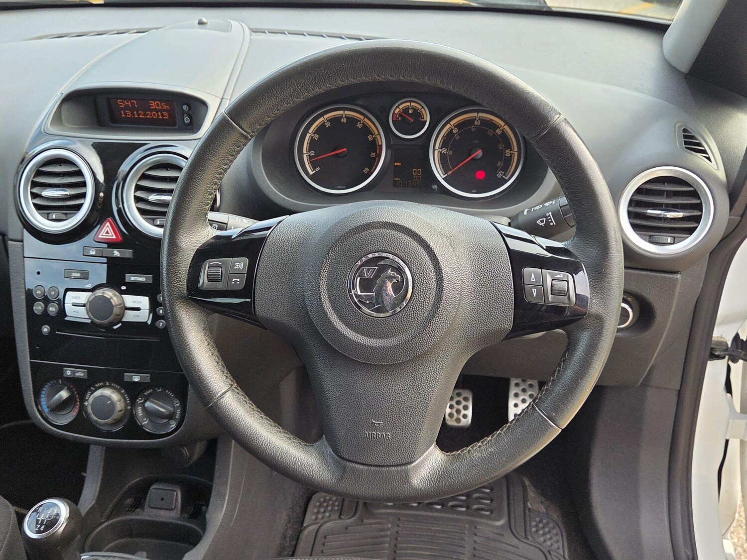 Used Vauxhall Corsa for sale - 77688818: Photo 37