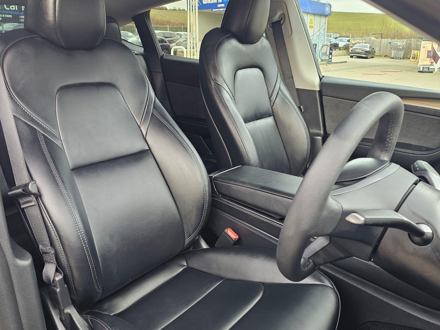 Used Tesla Model Y 2023 for sale - 77688784: Photo 18