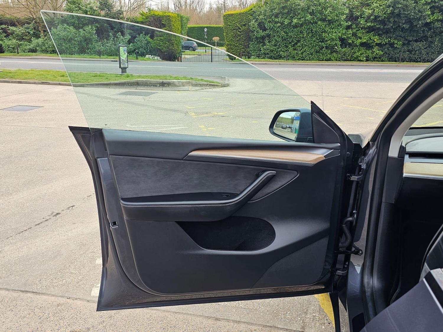 Used Tesla Model Y 2023 for sale - 77688784: Photo 29