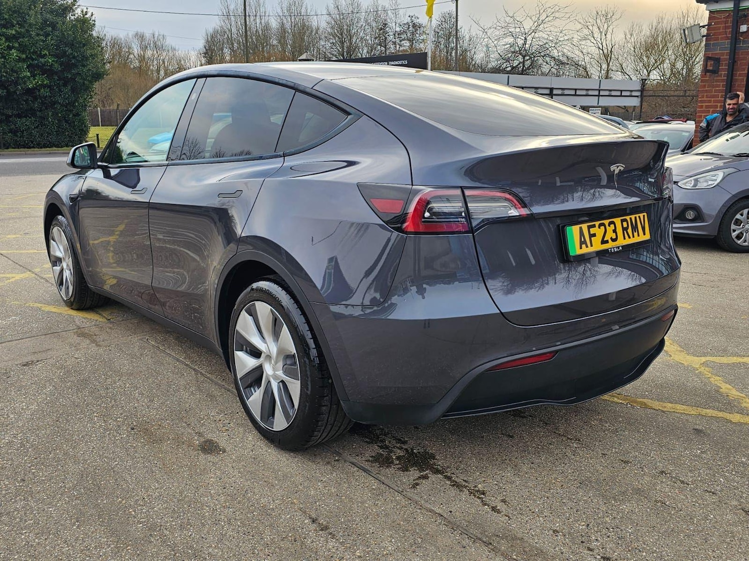Used Tesla Model Y 2023 for sale - 77688784: Photo 4