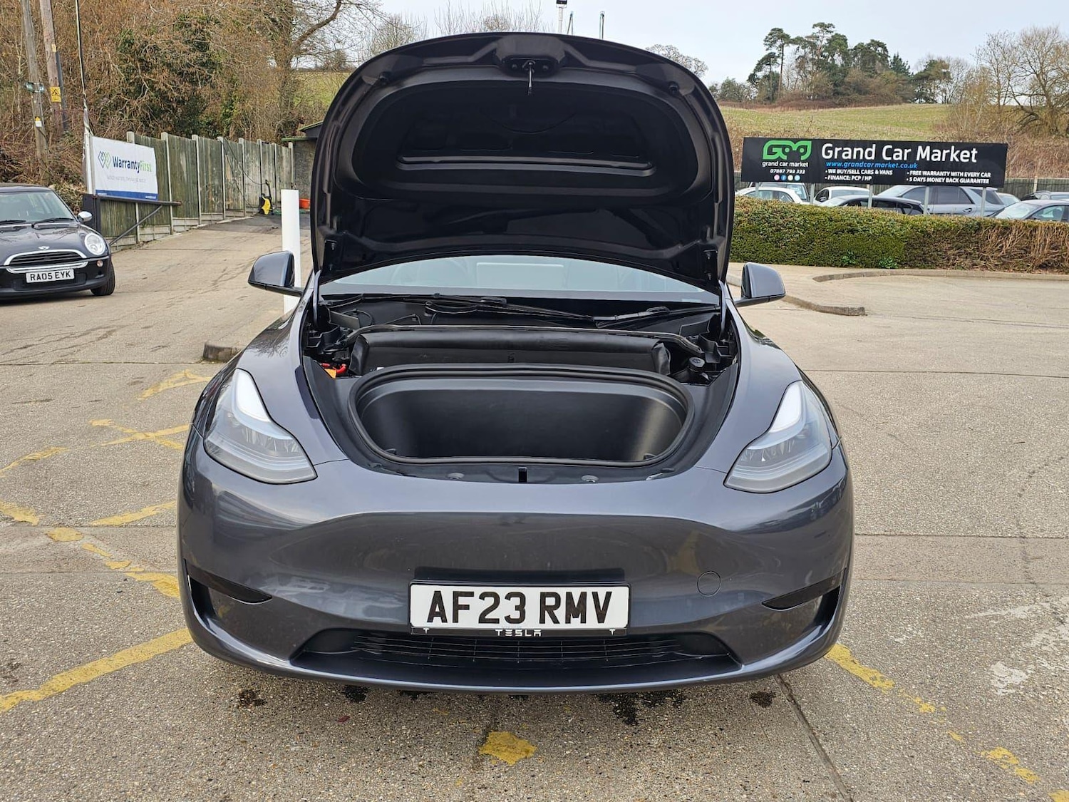 Used Tesla Model Y 2023 for sale - 77688784: Photo 5