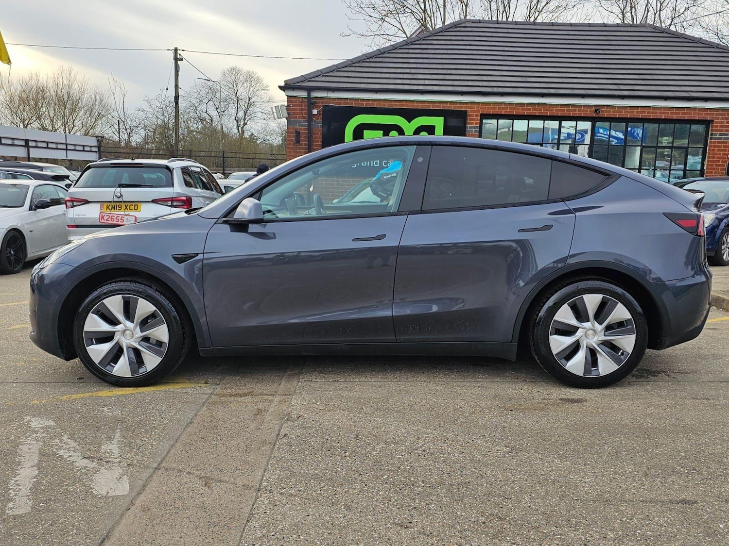 Used Tesla Model Y 2023 for sale - 77688784: Photo 7