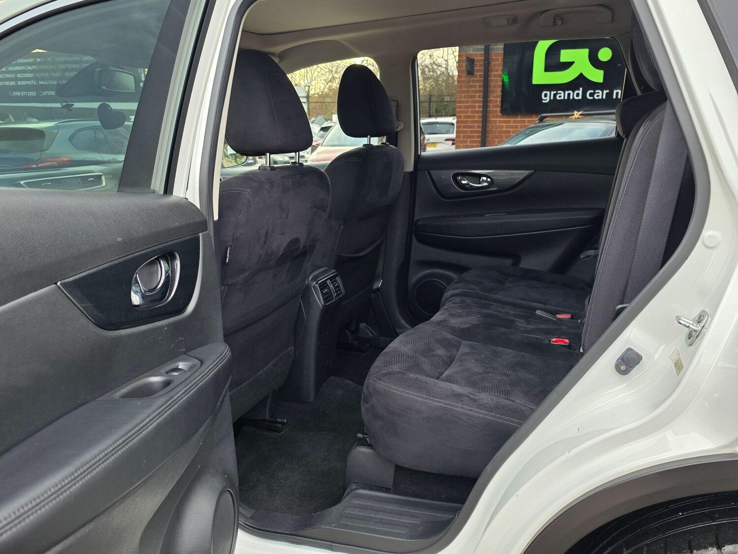 Used Nissan X-Trail for sale - 78214585: Photo 29