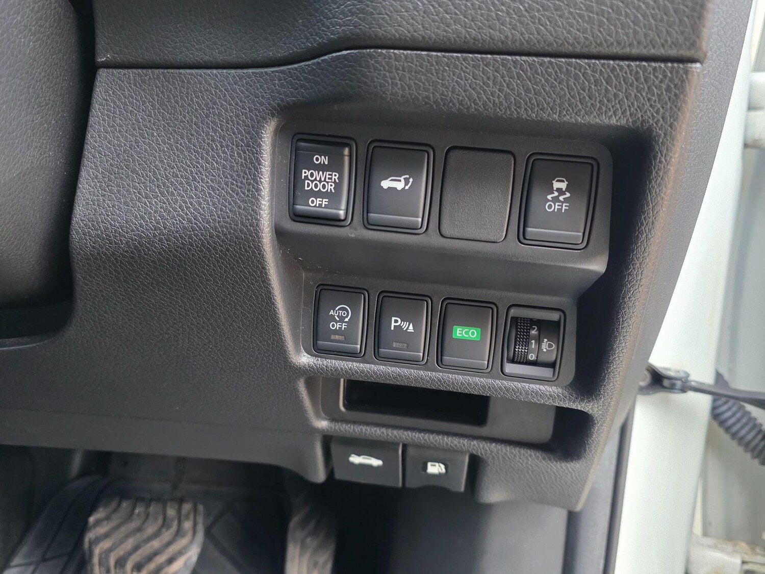 Used Nissan X-Trail for sale - 78214585: Photo 41