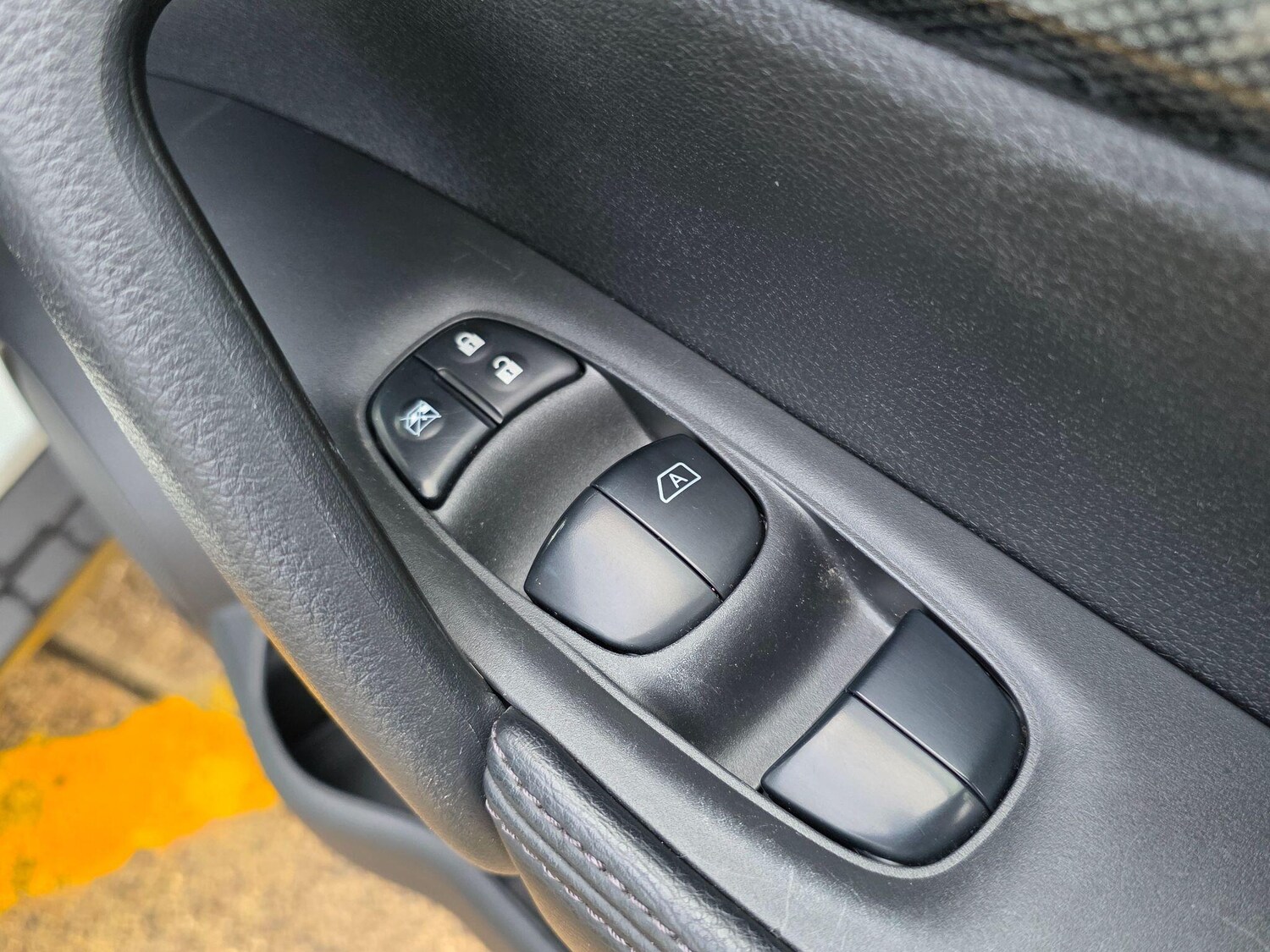 Used Nissan X-Trail for sale - 78214585: Photo 42