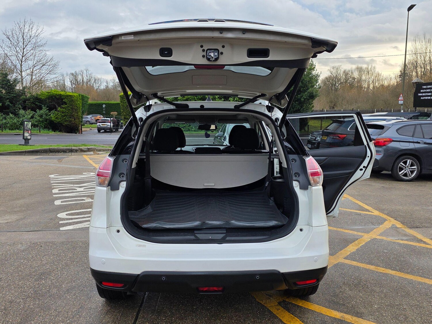 Used Nissan X-Trail for sale - 78214585: Photo 59