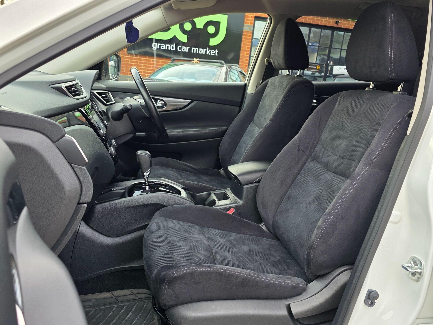 Used Nissan X-Trail for sale - 78214585: Photo 62