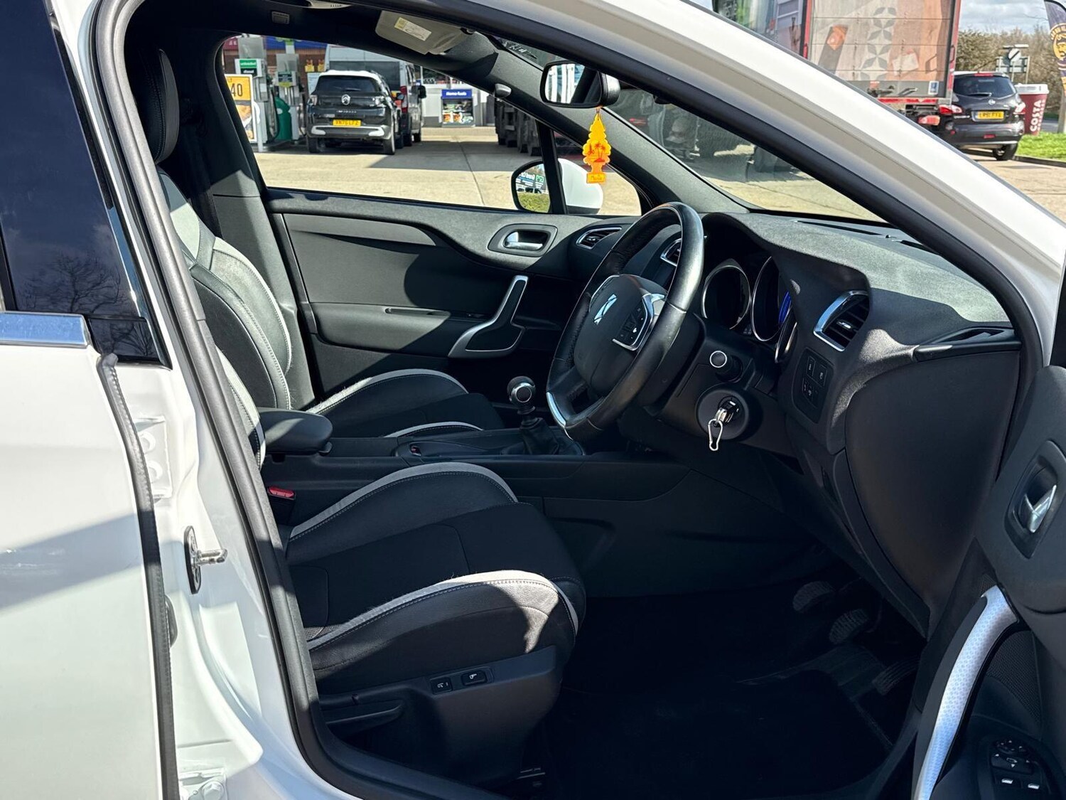 Used DS Automobiles DS 4 for sale - 77688838: Photo 46