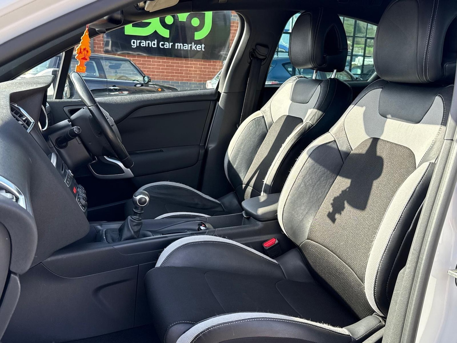 Used DS Automobiles DS 4 2015 for sale - 77688838: Photo 76