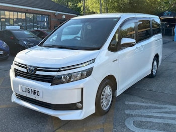 Used Toyota Noah 2025 for sale - 78416158: Photo