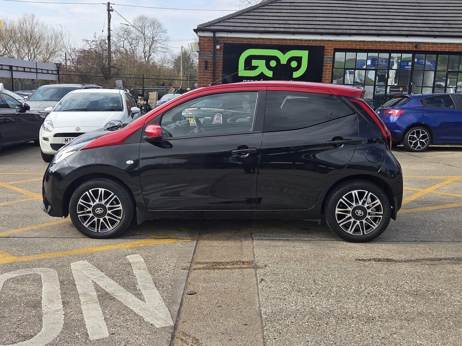 Used Toyota AYGO 2021 for sale - 77688803: Photo 10
