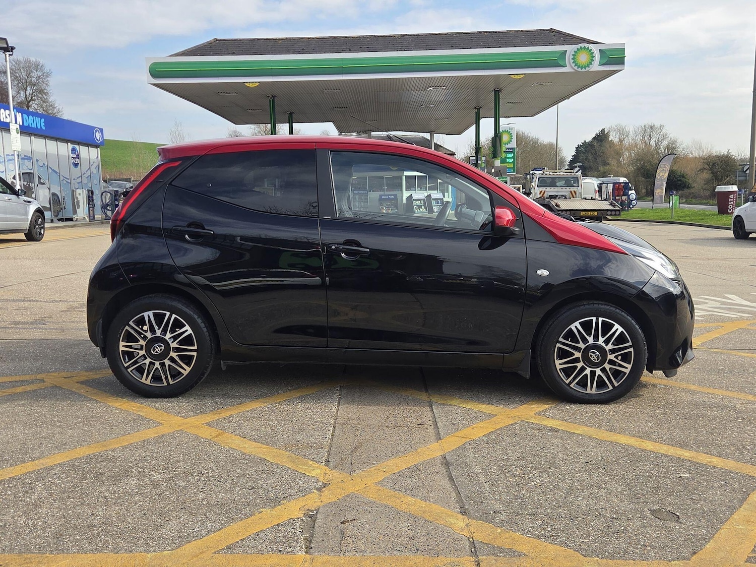 Used Toyota AYGO 2021 for sale - 77688803: Photo 11