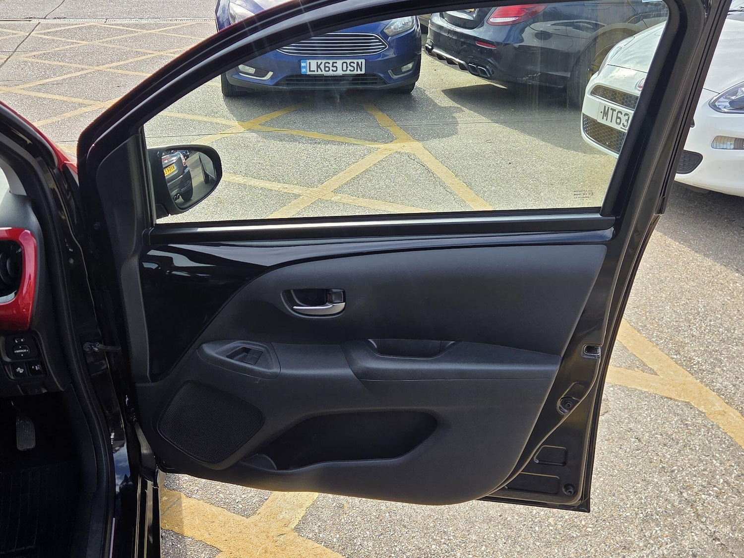 Used Toyota AYGO 2021 for sale - 77688803: Photo 23