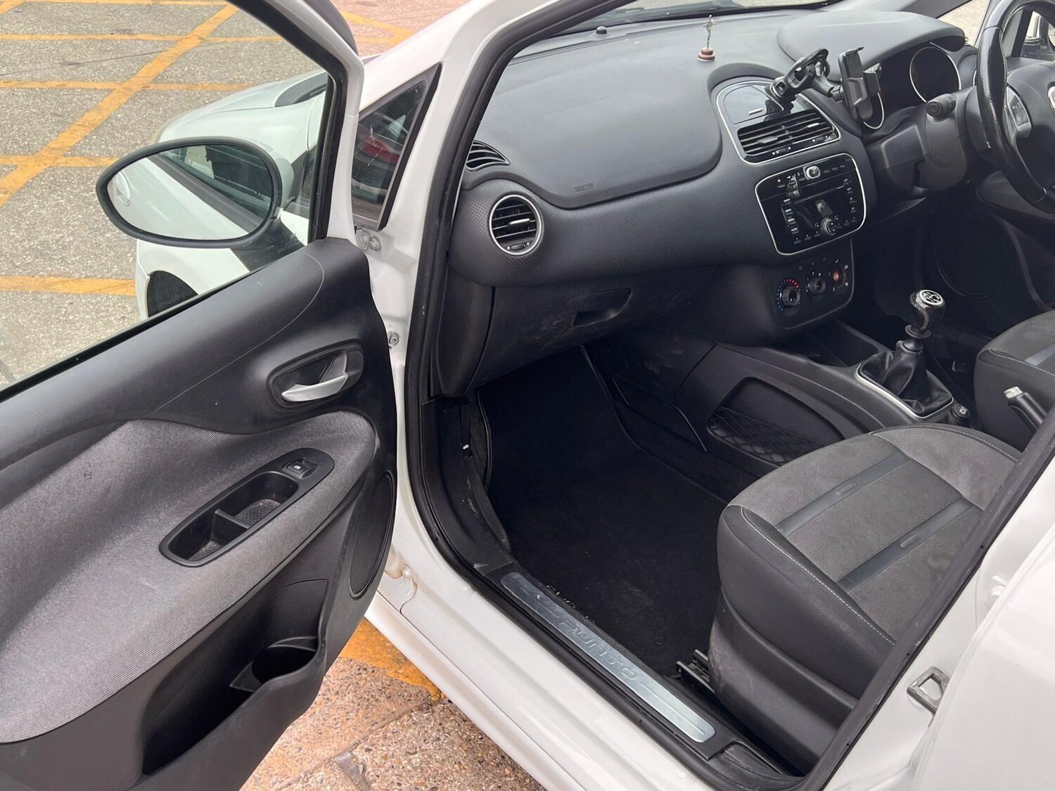 Used Fiat Punto Evo for sale - 77688834: Photo 36