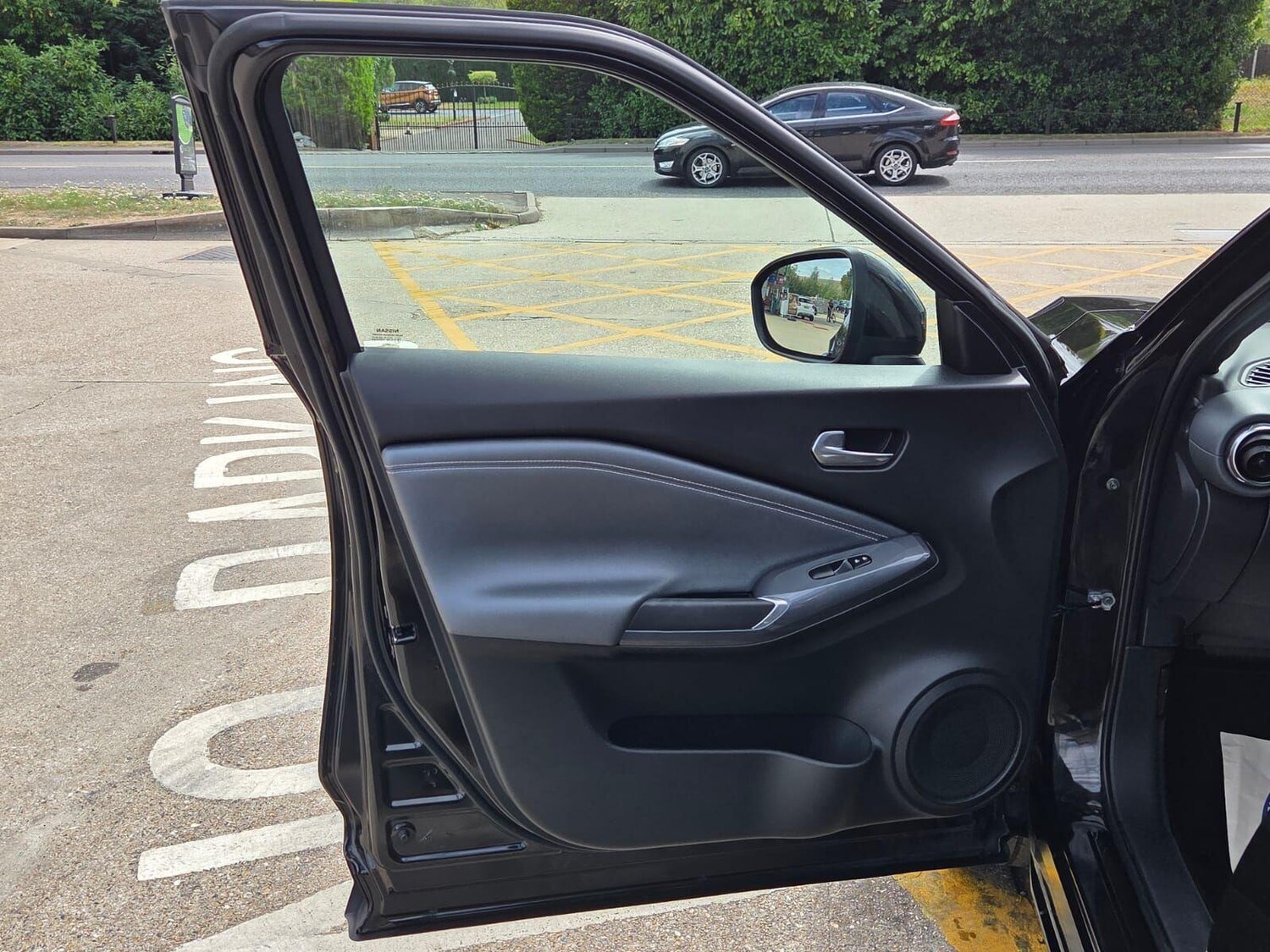 Used Nissan Juke for sale - 77688837: Photo 31