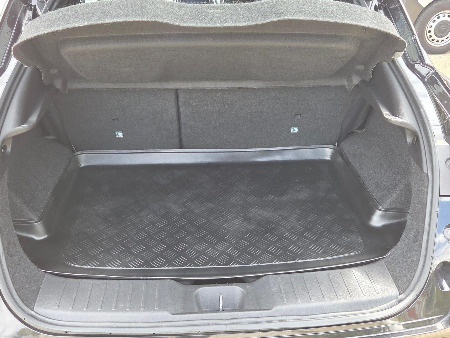 Used Nissan Juke for sale - 77688837: Photo 40