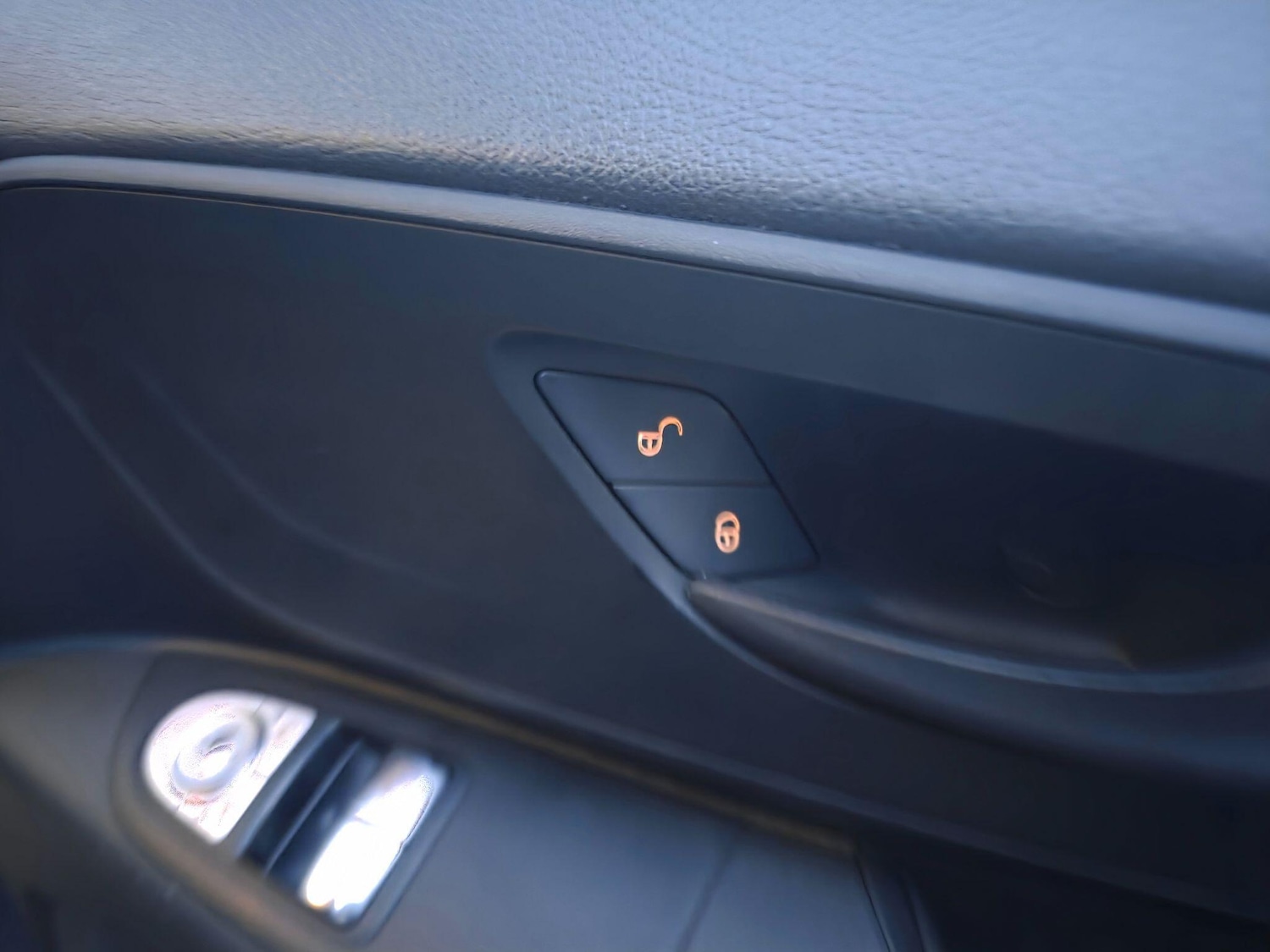 Used Mercedes-Benz Vito for sale - 77688786: Photo 11