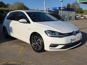 Volkswagen Golf feature image