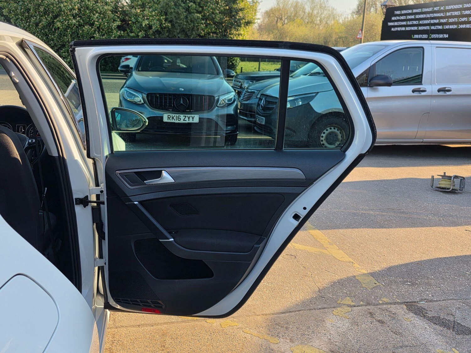 Used Volkswagen Golf for sale - 77688782: Photo 27