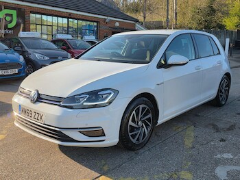 Used Volkswagen Golf 2020 for sale - 77688782: Photo