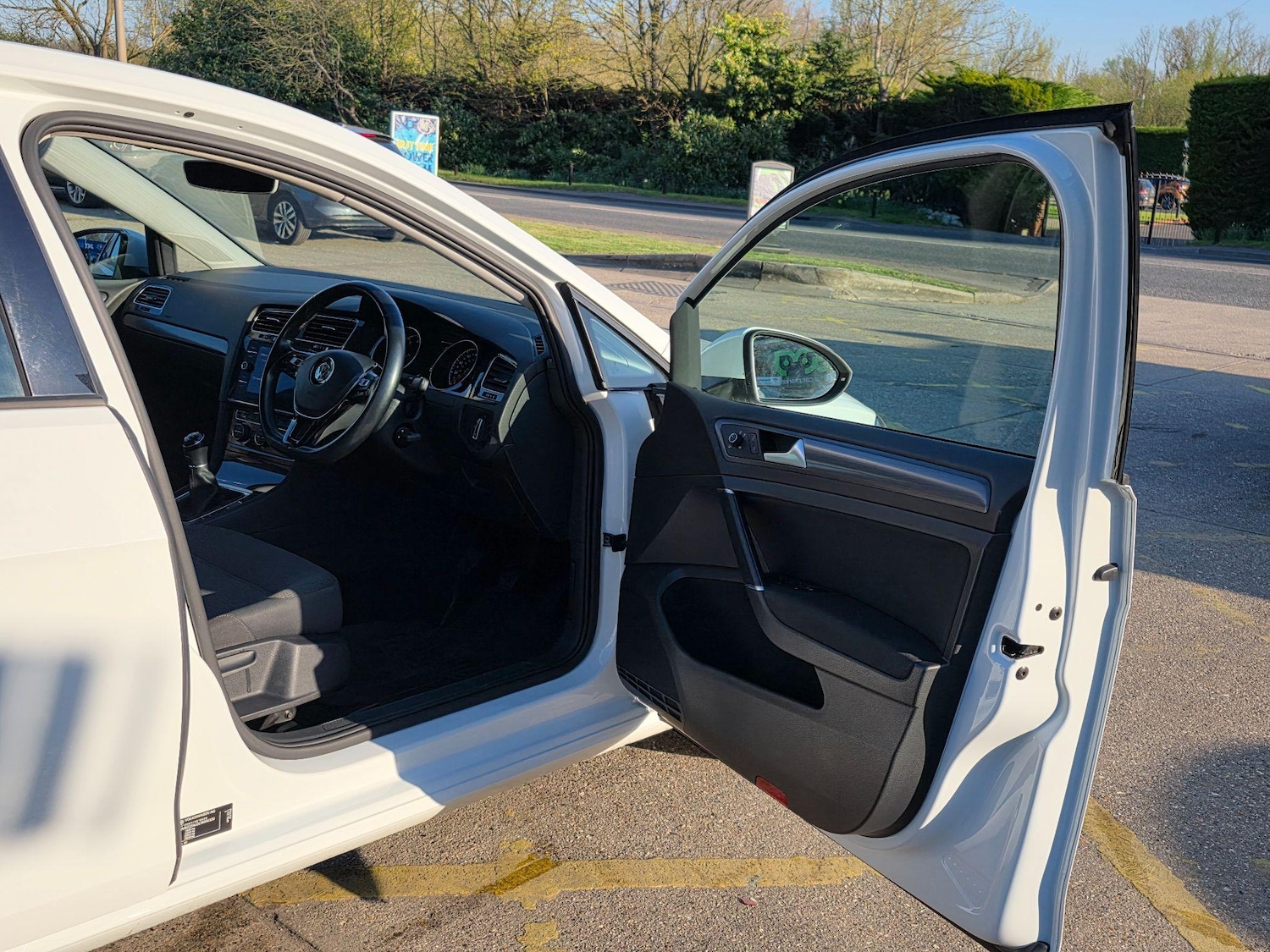 Used Volkswagen Golf for sale - 77688782: Photo 9