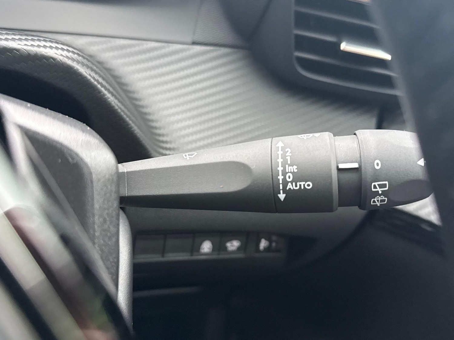 Used Peugeot 208 for sale - 77688798: Photo 32