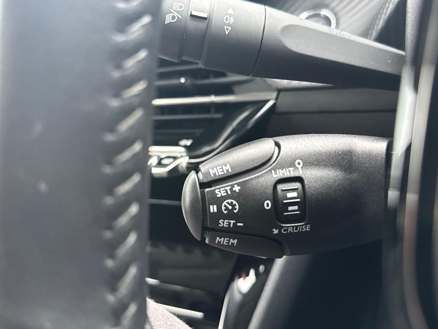 Used Peugeot 208 for sale - 77688798: Photo 36