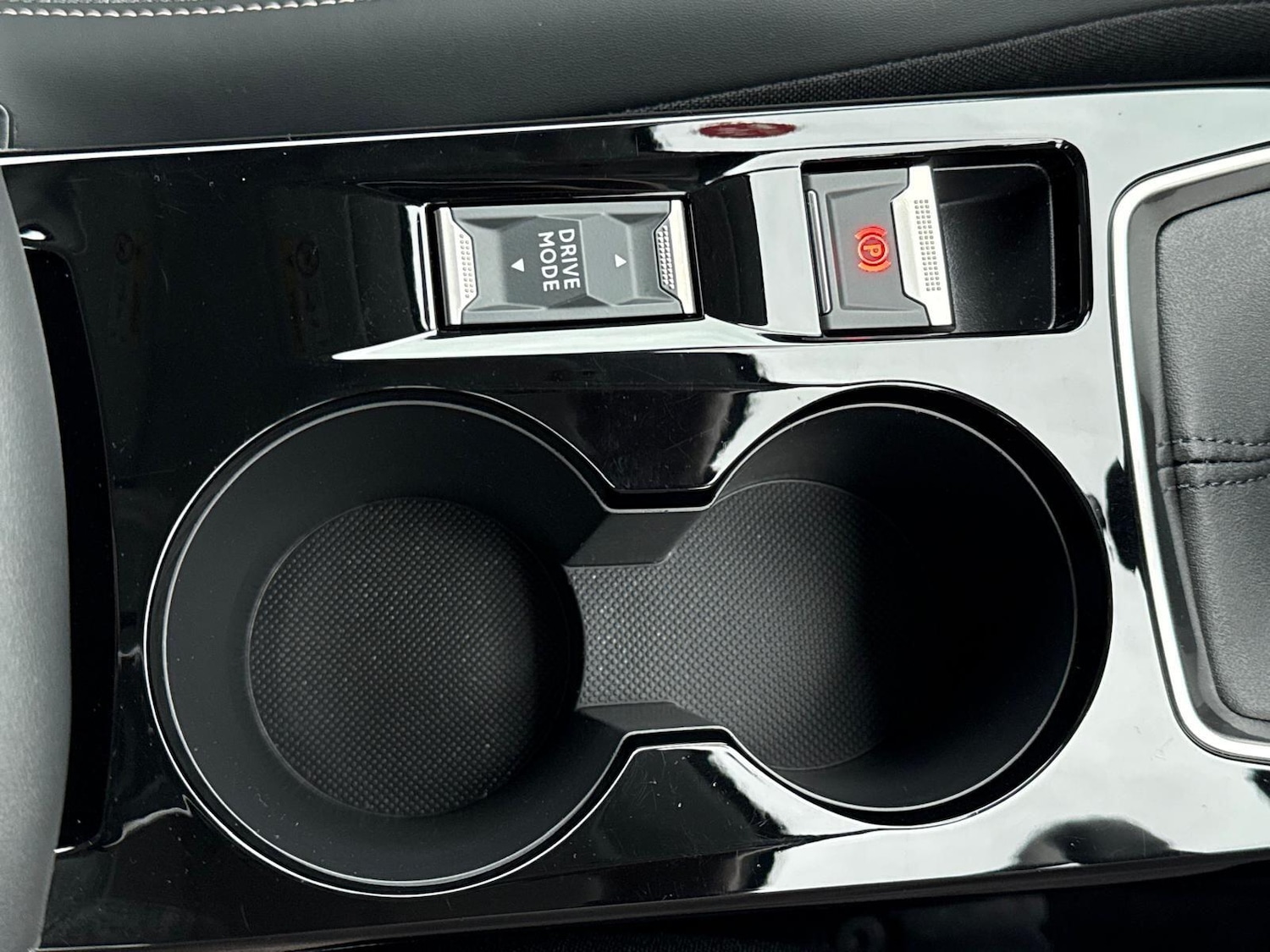 Used Peugeot 208 for sale - 77688798: Photo 80