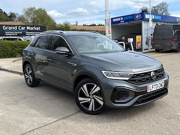 Used Volkswagen T-Roc 2024 for sale - 78361743: Photo