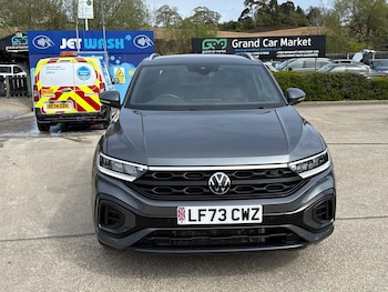 Used Volkswagen T-Roc 2024 for sale - 78361743: Photo