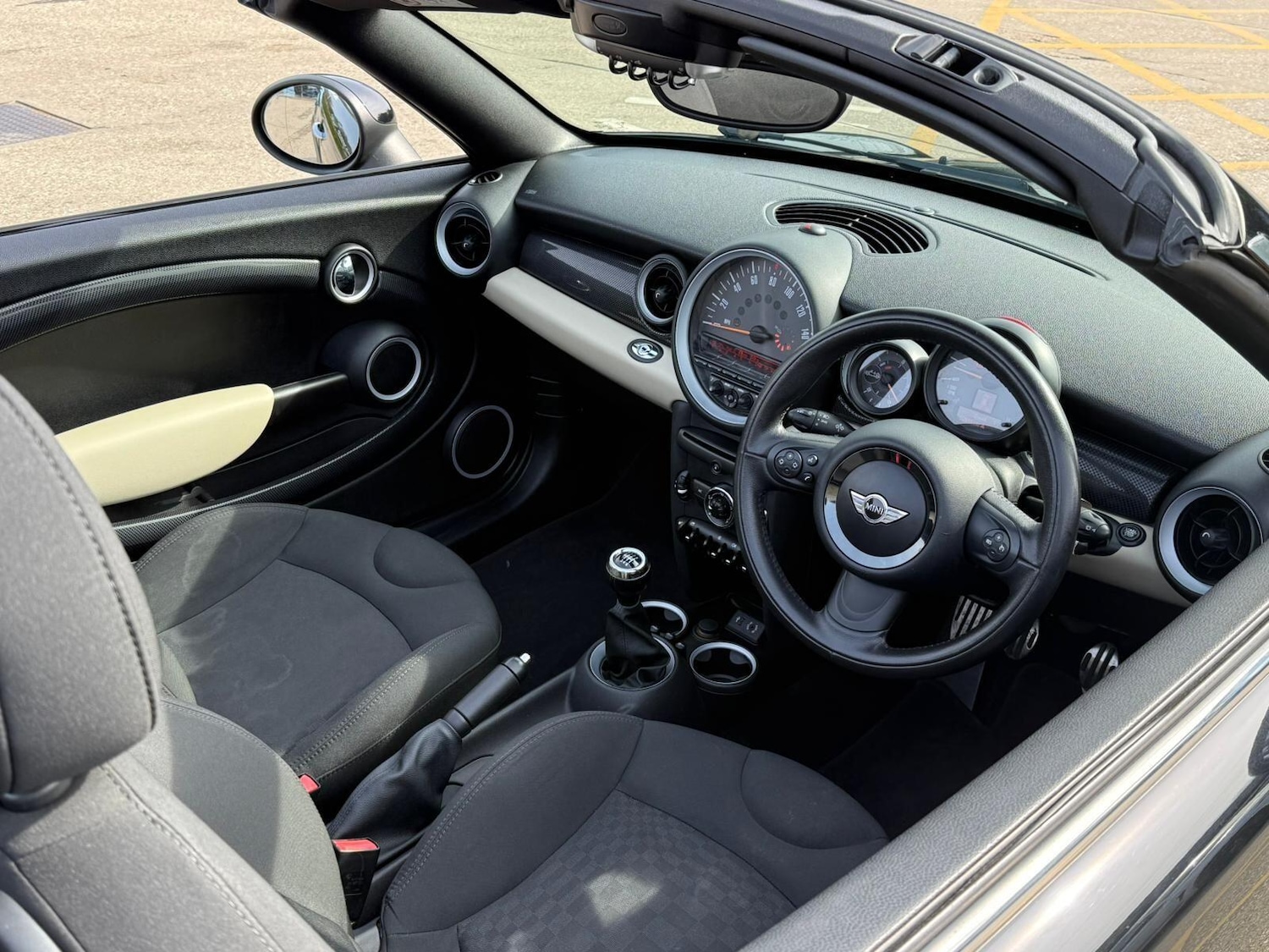 Used MINI Roadster 2014 for sale - 78034438: Photo 18